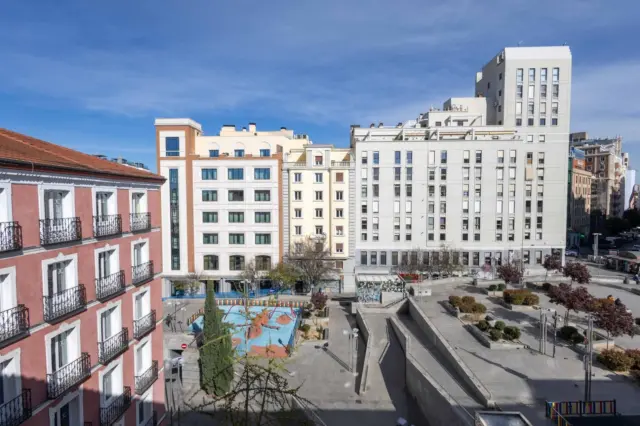 Apartamento en alquiler en Cuesta de Santo Domingo - Imagen 27