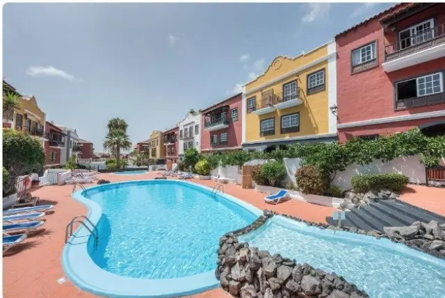 Townhouse in Los Olivos