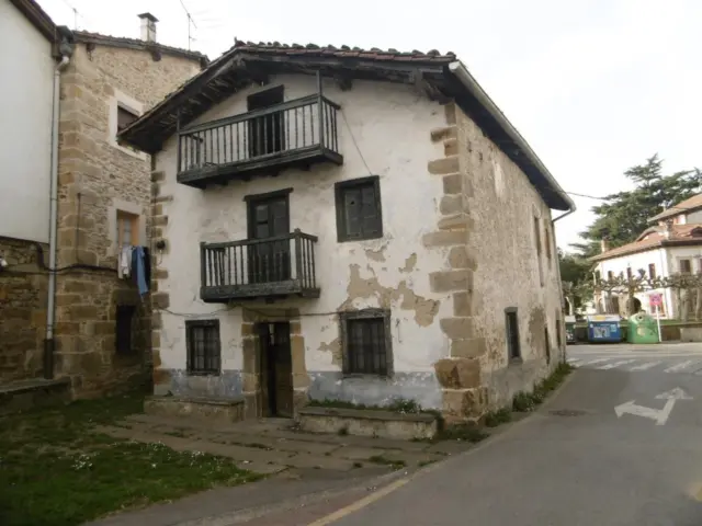 Rustic farm on Zeletabe Street