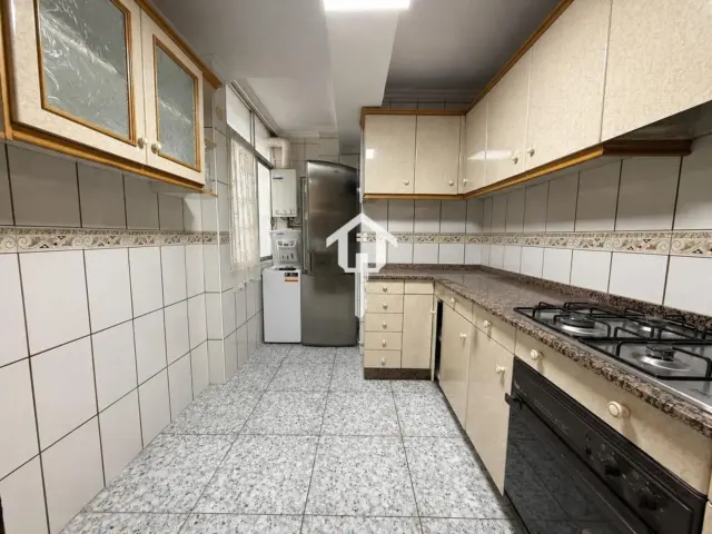 Apartment on Camino de Ronda Street photo 23