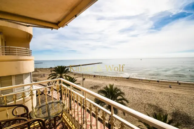 Apartment on Carrer de Campoamor