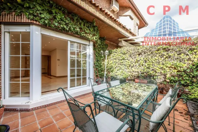 Casa adosada en alquiler en Salvador - Imagen 41