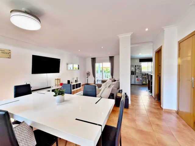 Chalet on Baix Maestrat Street (Del) photo 10