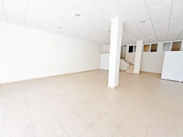 Local comercial en venta en Carrer de les Vinyes - Vista 5