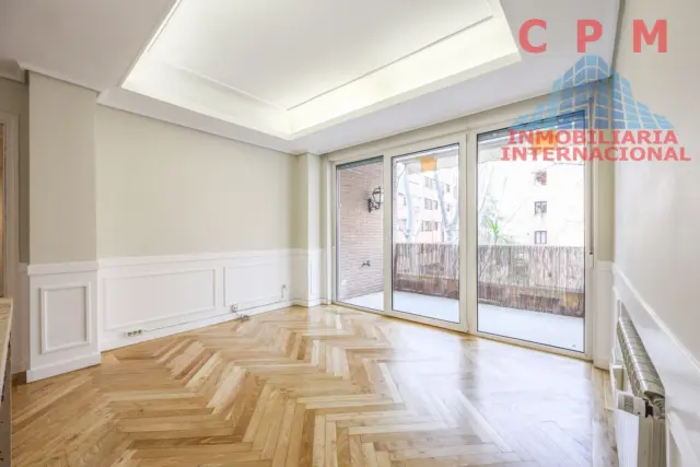 Piso en alquiler en Niño Jesús - Imagen 28