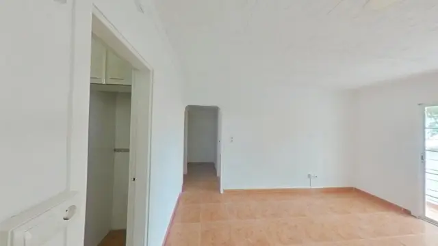 Flat in La Torre-roja-Campreciós-Grup Sant Jordi photo 8