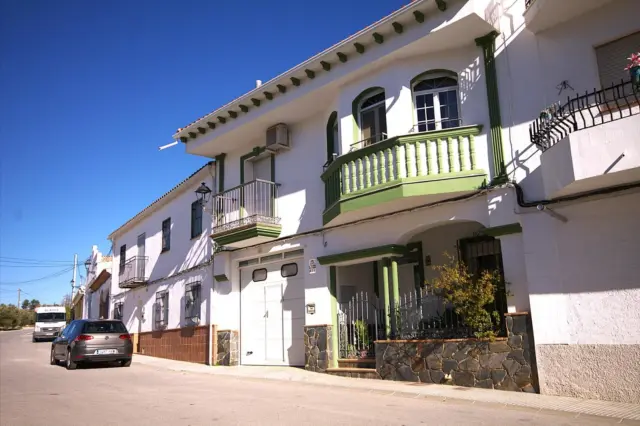 Casa adosada en calle Camino Real