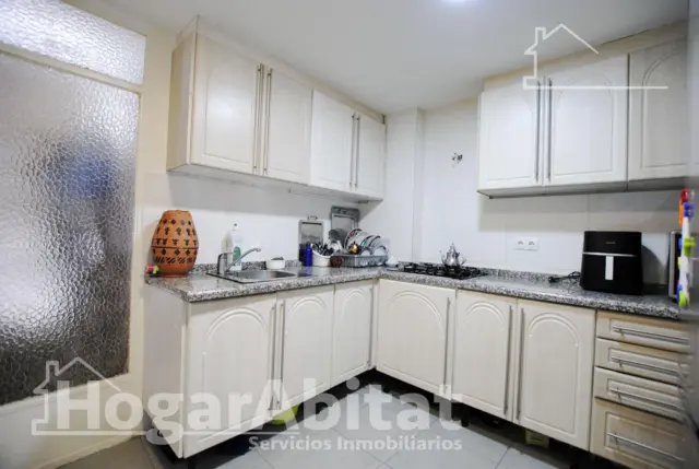 Flat on Carrer Gaietà García photo 4