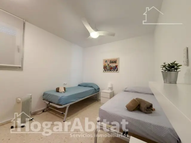 Flat on Carrer de Garcilaso photo 24