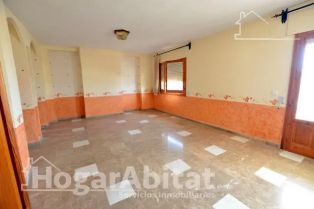 Chalet on Carrer Turquesa photo 9