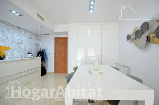 Flat on Calle Escriptor Josep Monleon photo 7