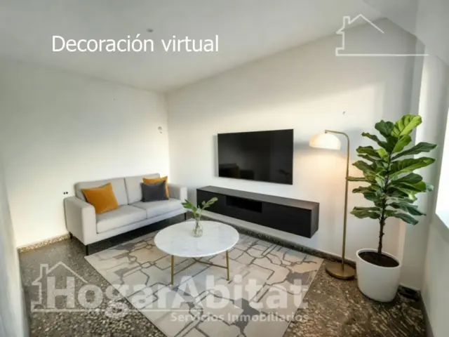 Top-floor apartment on Ausiàs March Street photo 4