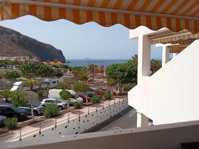 Apartment in Los Cristianos photo 2