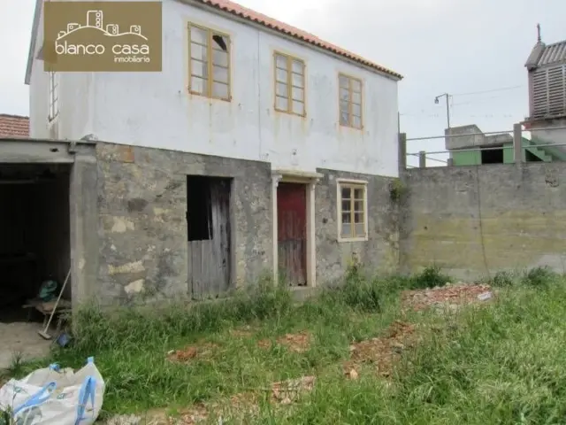 Casa en venta en Lema, Carballo (Carballo) de 120.000 €
