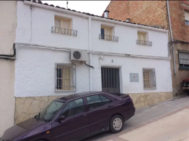 Terraced house on Calle Cl Eras Don Vicent, No. 3