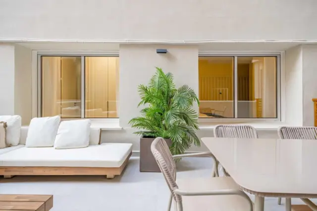 Apartment on Príncipe de Vergara Street photo 3