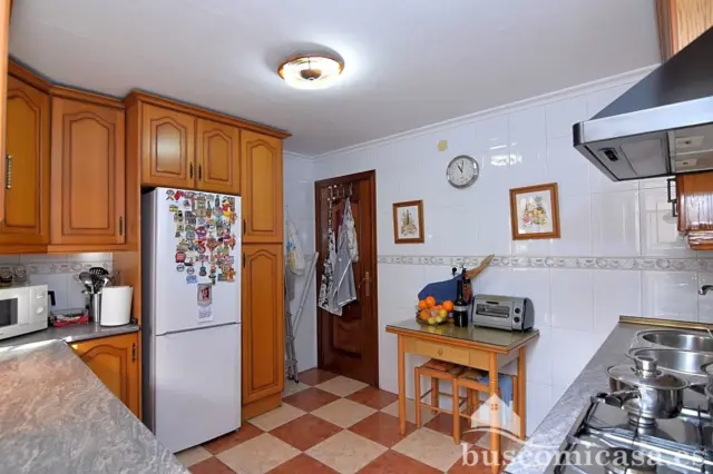 Casa adosada en venta en Calle Huerta de las Eras, Zona Hospital San Agustín (Linares) de 145.000 €