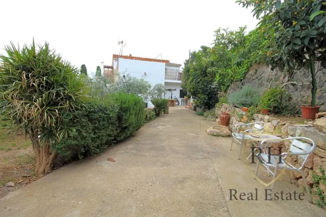 Chalet en Carrer del Calvari photo 3