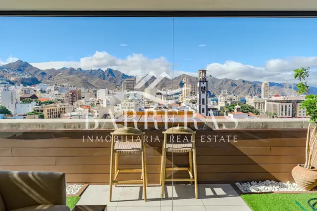 Duplex penthouse at Avenida de San Sebastián, 3