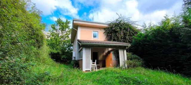 House in Isuskiza