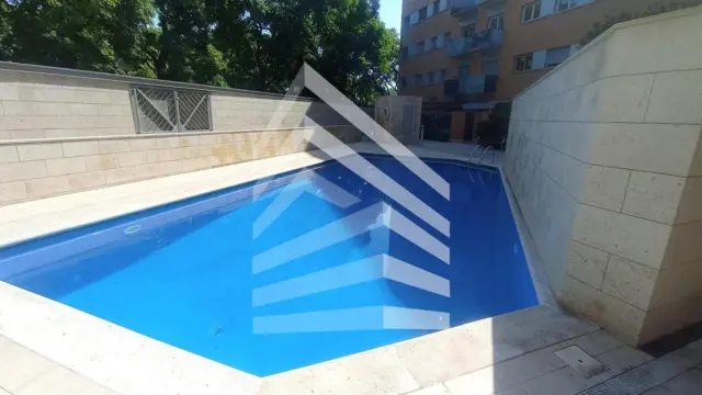 Apartment on Carrer de Rosa Sensat photo 2