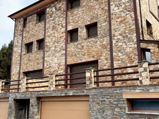 Semi-detached house for sale in El Forn, Canillo of 1.750.000 €