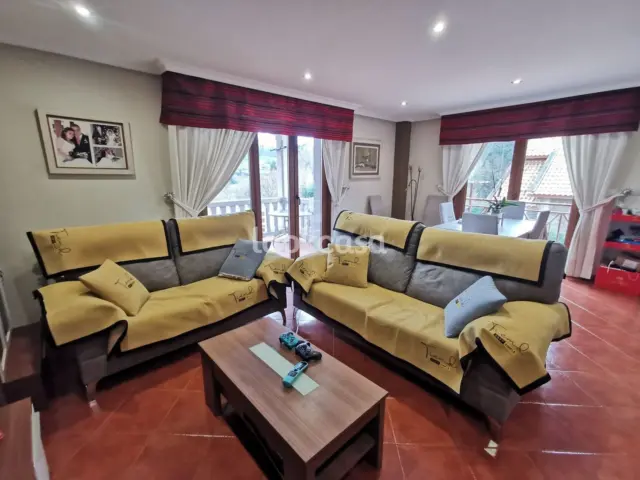 Chalet on Calle Lugar Freixeiro photo 6