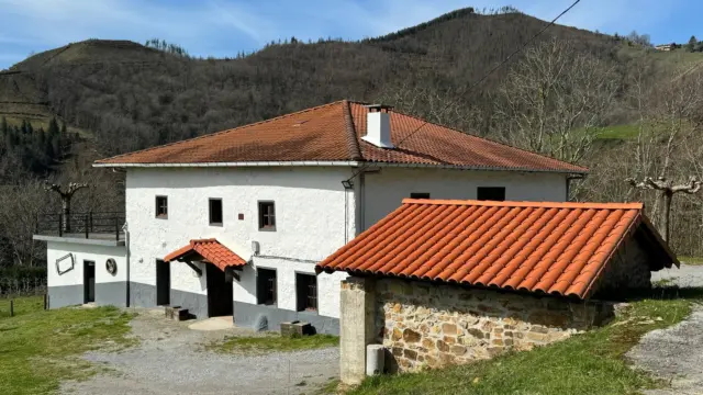 Rustic farm on Plaza Rural Street