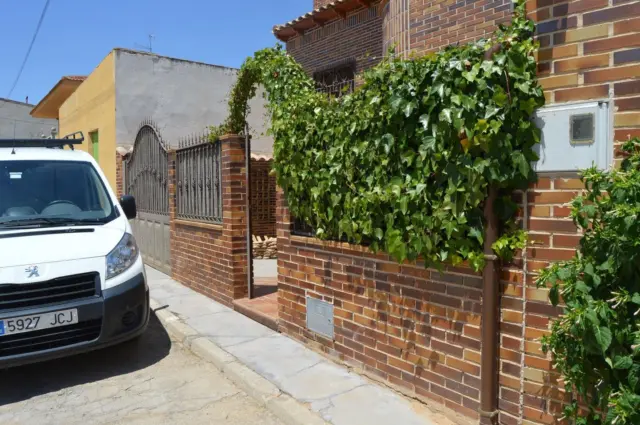 Xalet en venda a Calle de Diego Ramírez, Fuente de Pedro Naharro de 140.000 €