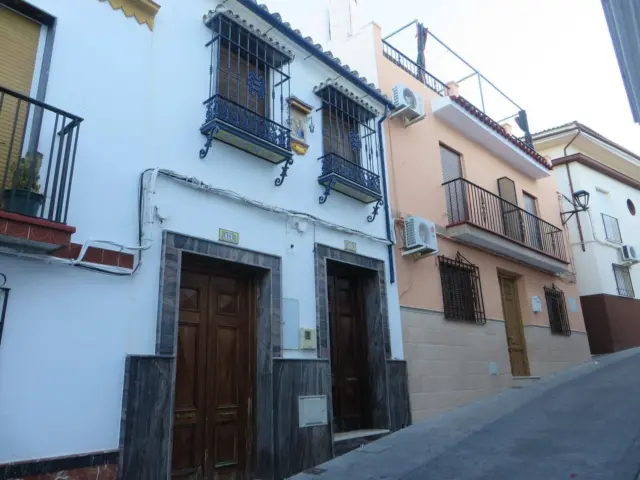 Terraced house on Calle de Pilar de Arriba, 13