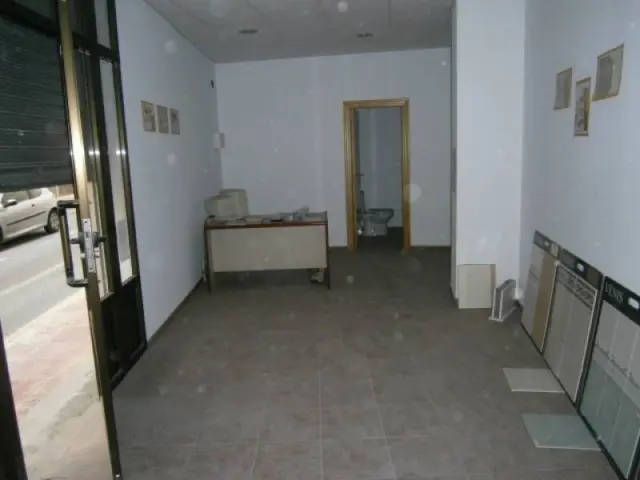 Local comercial en alquiler en Monovar - Vista 5