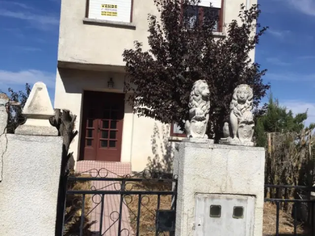 Casa en Espinosa de Cerrato