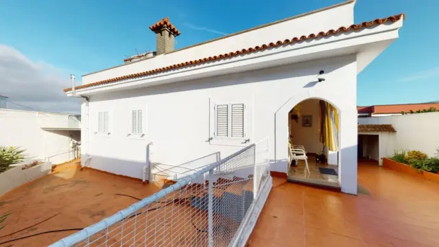 Casa en venta en Monte Lentiscal-Las Meleguinas, Santa Brígida de 399.000 €