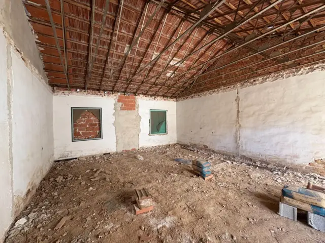 Semi-detached house on Carrer de Santa Pola photo 11