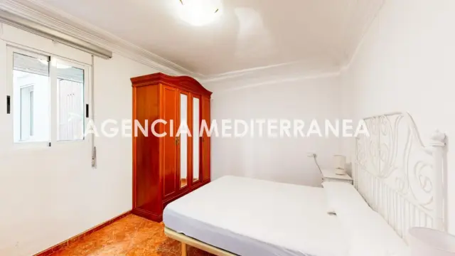 Flat on Eugenia Viñes Street photo 43