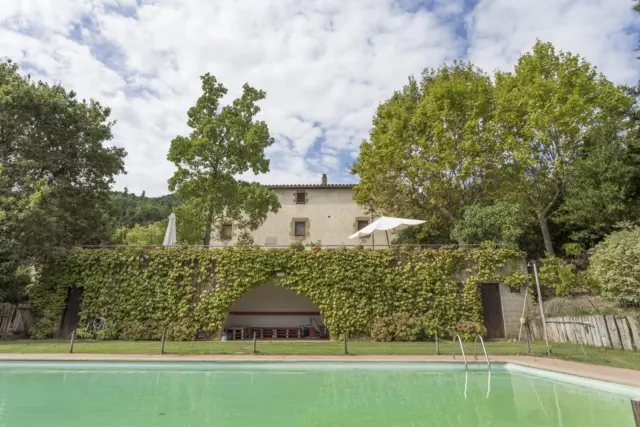 Rustic Finca in Pueblo