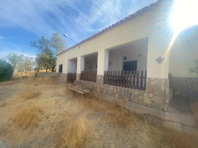 Rustic finca in Chanata