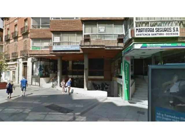 Almacén en alquiler en Centro, Centro (Palencia Capital) de 300 €<span>/mes</span>