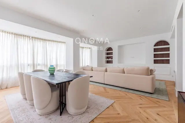 Apartment on Calle de María de Molina photo 4