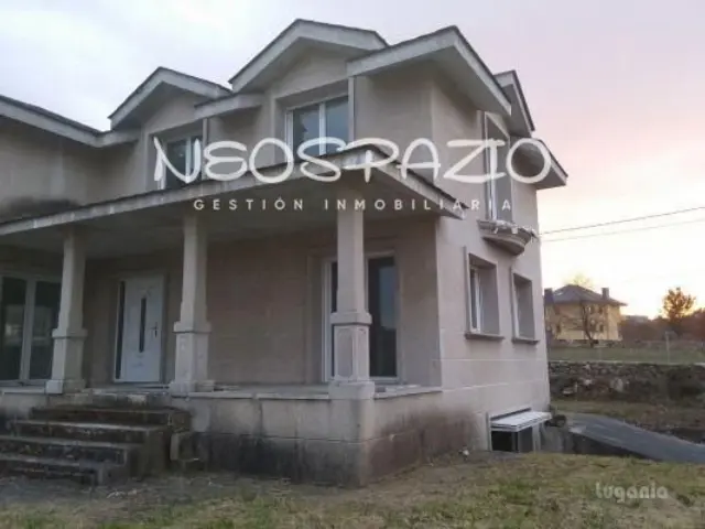 Chalet en Parroquias Oeste-A Ponte