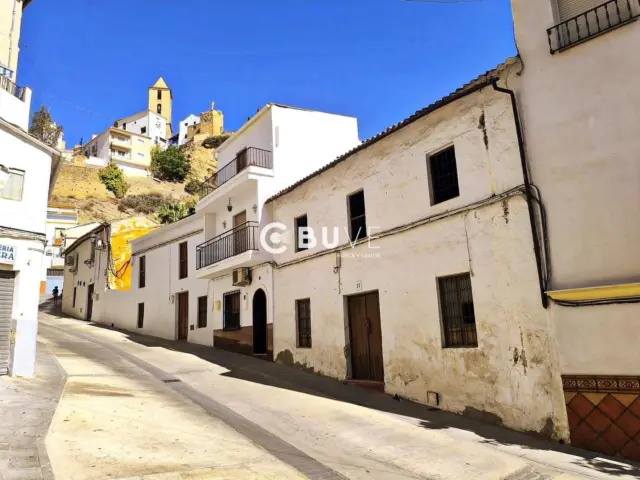 Terraced house in Iznájar photo 4