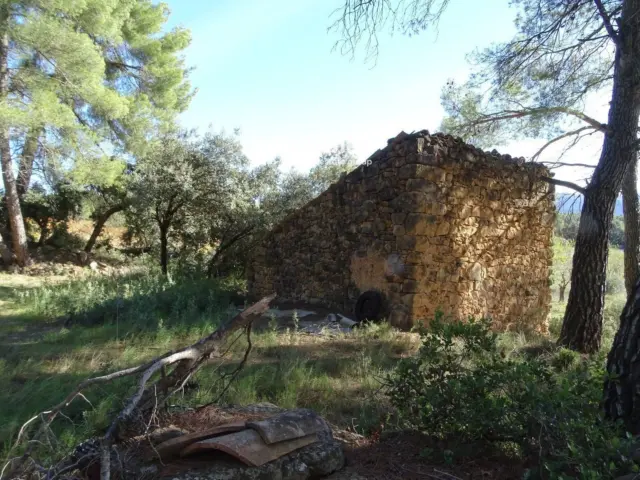 Rustic farm in Horta de Sant Joan