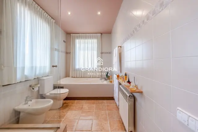 Chalet in Alella photo 38