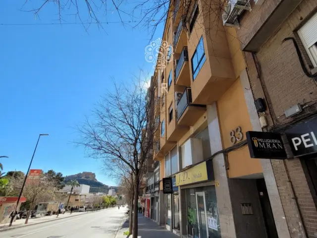 Piso en Avenida de Alcoy