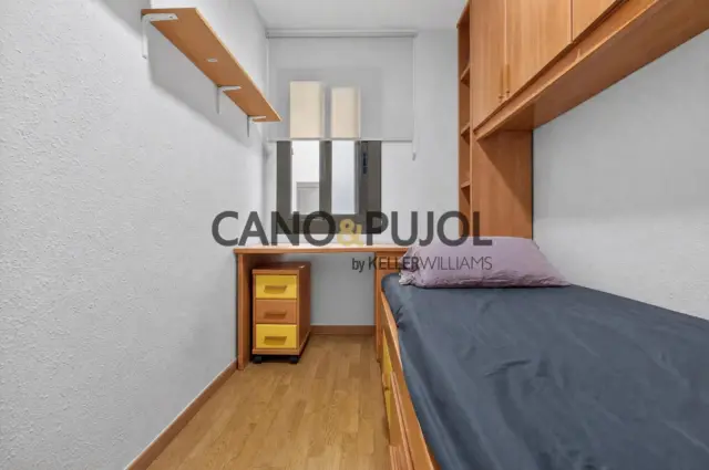 Apartment on Carrer del Consell de Cent photo 40