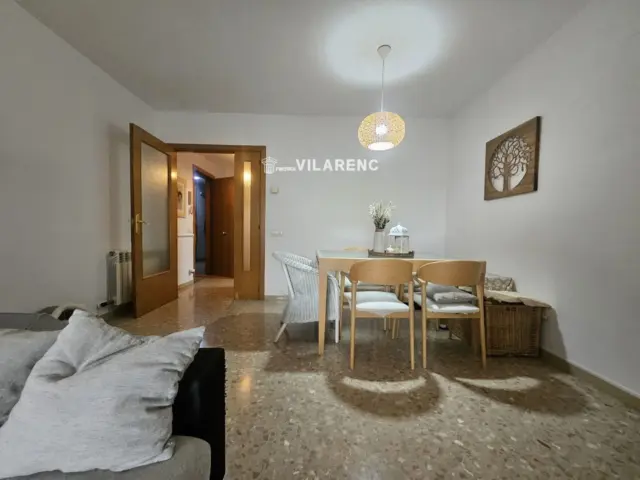 Flat on Avinguda de Castell, 9 photo 4