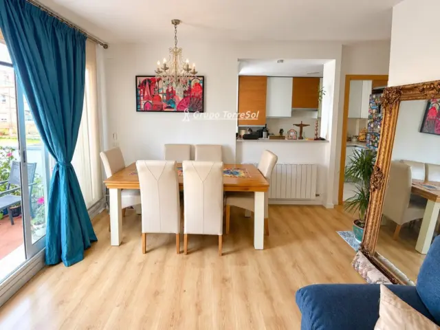 Apartment on Carrer de Joan Maragall photo 13