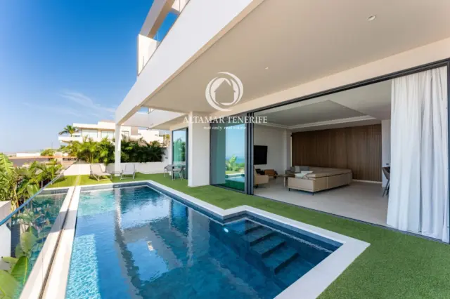 Villa in Costa Adeje