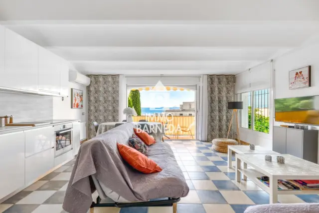 Apartment on Avinguda de Santa Bàrbara, 27