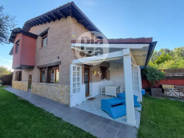 House in Arcos de La Llana